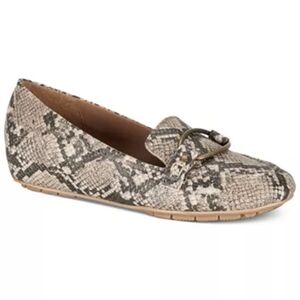 NWT BARETRAPS KELLYE NATURAL WOMEN'S